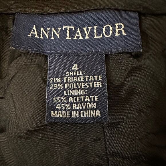 Ann Taylor ~ Womens Black wide leg dress slacks ~ size 4 ~ fully lined - Picture 2 of 7